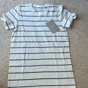 Everlane organic cotton t shirt